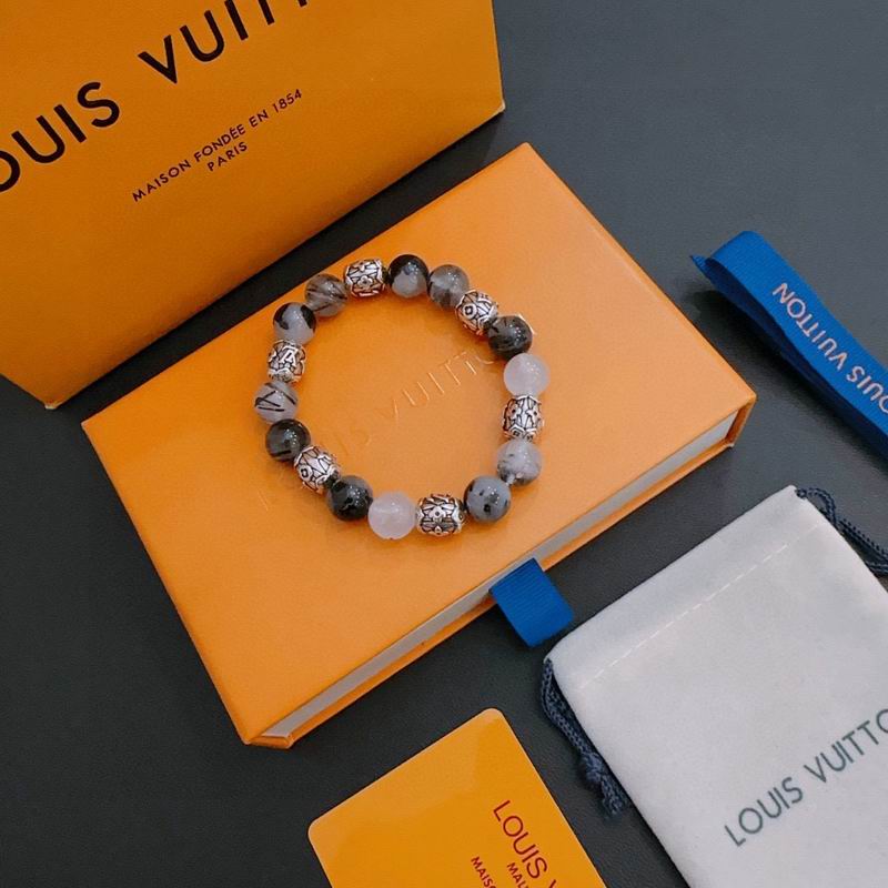 LV Bracelet 11yxx18